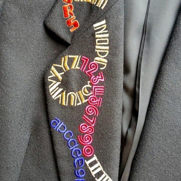 Suzelle Vintage 90s Black Colorful Alphabet Number Theatrical Blazer 14 Pristine - Picture 6 of 7